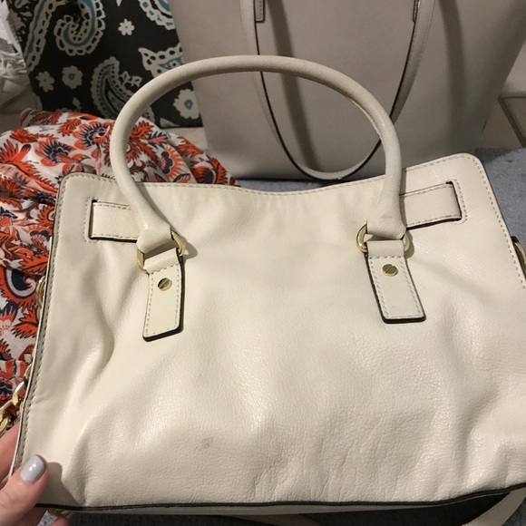 Michael Kors small Hamilton bag in Ivory - Picture 4 of 8